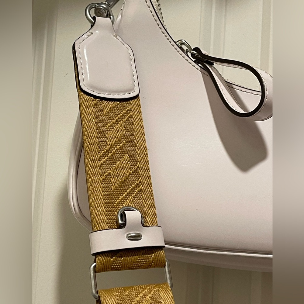 White Tory Burch bag